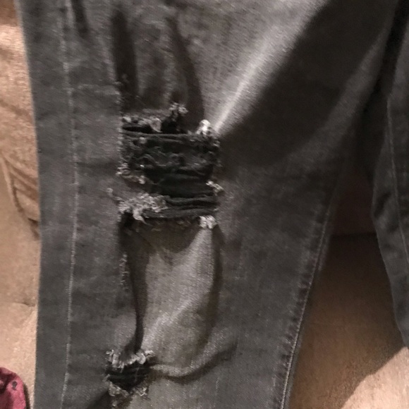 Black fashion tear Flying Monkey skinny jeans. - Picture 2 of 4